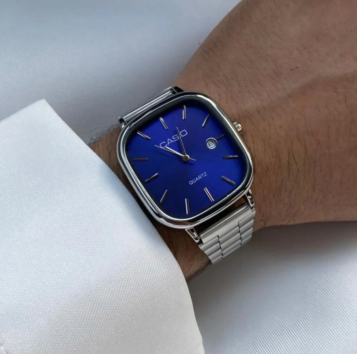 Casio Watch Silver + Blue – كاسيو ووتش فضي + أزرق - Nova Mart