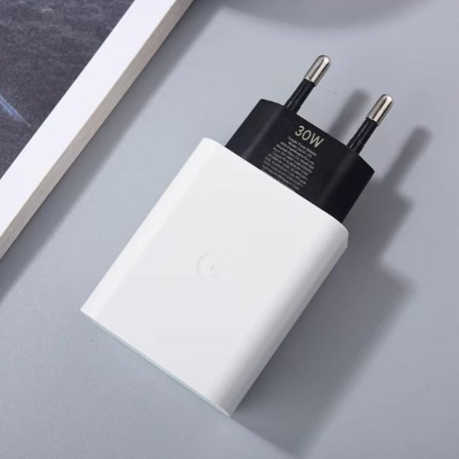 USB C Fast Charger UAE - شاحن USB C سريع الإمارات
